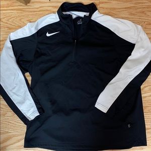 Nike Sphere Dry Men’s Quarter ZIP